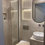 Apartament Lithos Káto Loutrákion