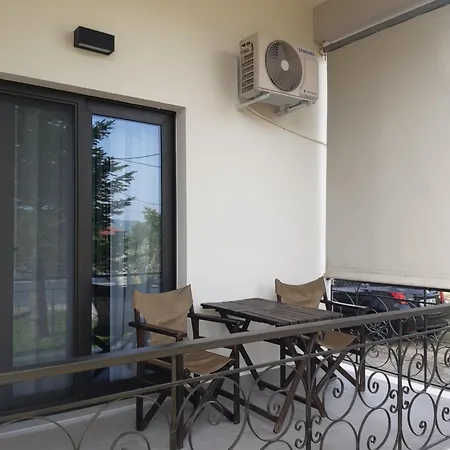 Lithos Apartment *