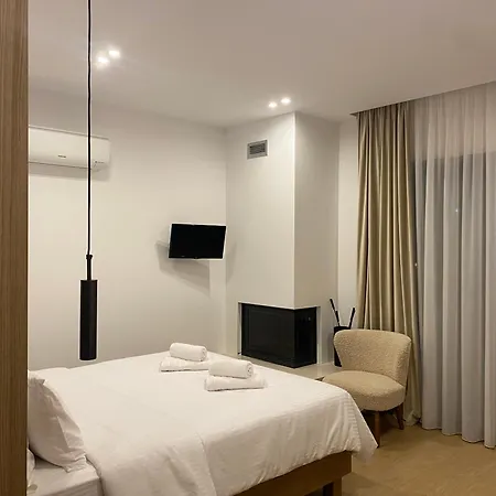 Lithos * Káto Loutrákion