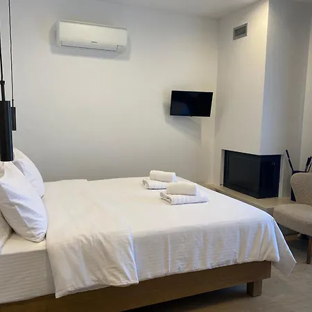 Lithos Apartment *