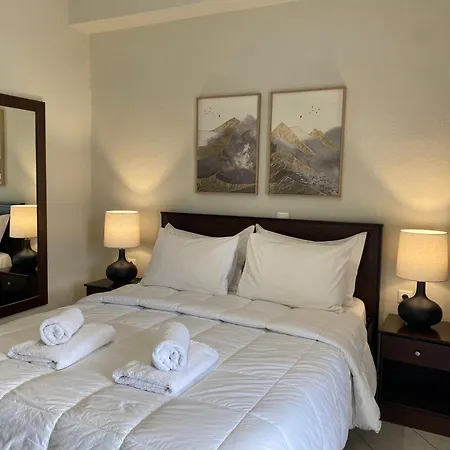 Lithos * Káto Loutrákion