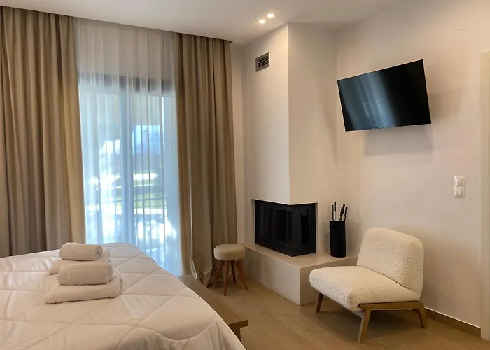 λίθος * Káto Loutrákion